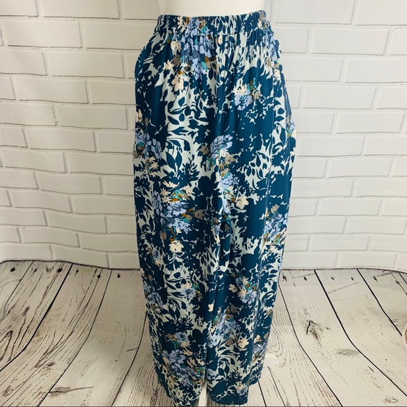 SOLD - Picture 4 of 4